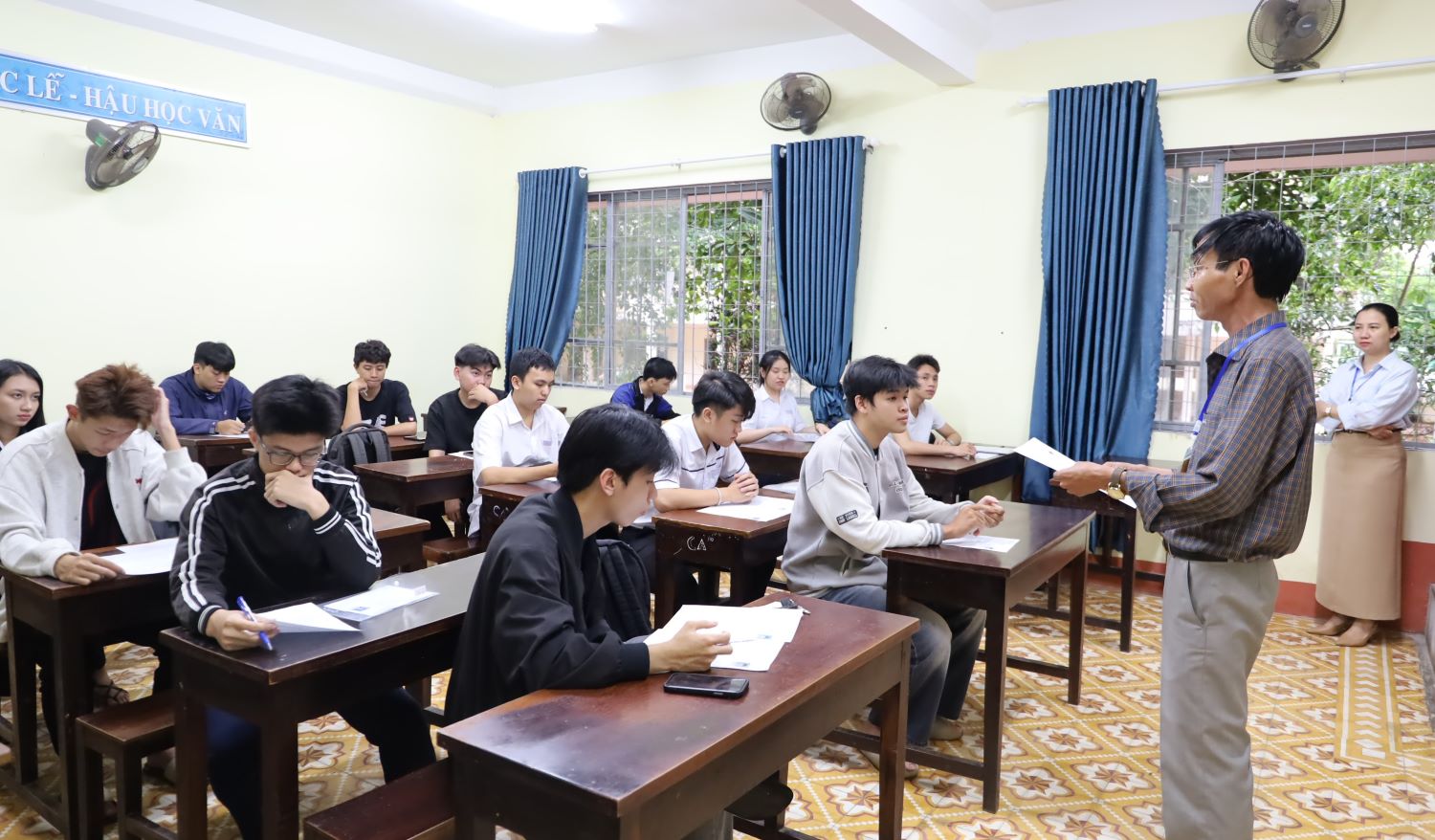 98,84% thí sinh đến làm thủ tục dự thi tốt nghiệp THPT năm 2025